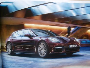 Porsche Panamera Sport Turismo 4S Turbo Diesel E-Hybrid Buch März 2017 NEU