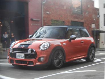 Mini 3-Türer F56 5-Türer F55 Heritage +Yours +JCW Tuning Prospekt 3/2018