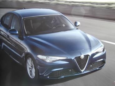 Alfa Romeo Giulia Quadrifoglio Großformat Prospekt Juli 2016 NEU