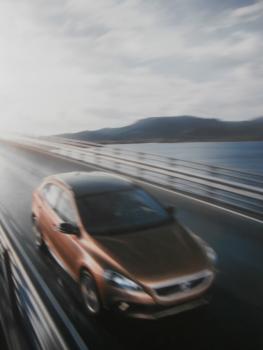 Volvo V40 Cross Country T5 AWD T4 AWD T3 D4 D3 D2 +Ocean Race +Zubehör