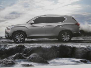 SsangYong Rexton 2WD 4WD e-XDI 220 Prospekt November 2018+Preisliste