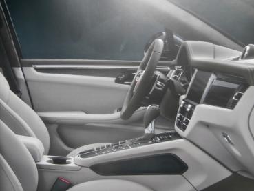 Porsche Macan +S Buch Dezember 2018