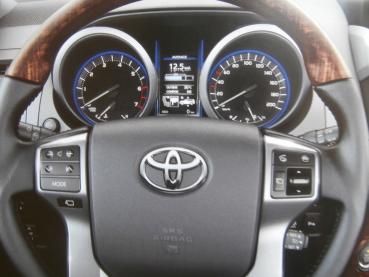 Toyota Land Cruiser (J15) +Executive + TEC-Edition  9/2015 NEU