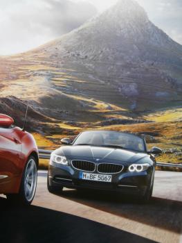 BMW Z4 sDrive18i 20i 28i 35i 35is +M Sportpaket +Individual Roadster E89 März 2016 NEU