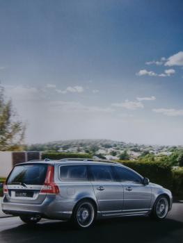 Volvo V70 T4 T5 T6 AWD D2 D3 D4 +AWD D5 +AWD Preisliste April 2014 +Black Edition