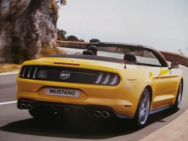 Ford Mustang +Convertible +V8 August 2017