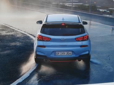 Hyundai i30 N Prospekt Oktober 2017 NEU