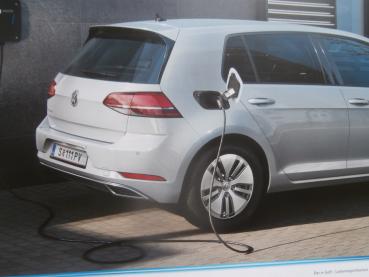 VW e-Golf Dezember 2018 100kw Version Österreich