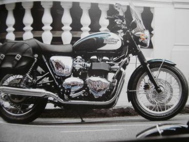 Triumph Classics 2011 Bonneville +T100 T100 Black,Thruxton Scrambler Prospekt Deutsch NEU