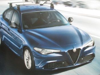 Alfa Romeo Giulia Original Zubehör Katalog Februar 2017 Großformat Version Österreich