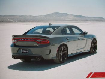 Dodge Charger SXT AWD SRT Hellcat +Challenger GT AWD +R/T Scat Pack +SRT Hellcat Katalog Deutsch 2019