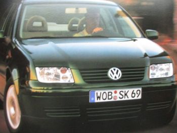 VW Bora 1J2 Oktober 2003 Prospekt 55kw 75kw 77kw 81kw 85kw 110kw 132kw +TDI 74kw 96kw 110kw Oktober 2003
