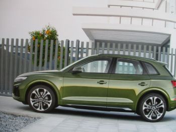 Audi Q5 (Typ FY) +S Line +Intense Katalog Preisliste Juli 2020 Österreich