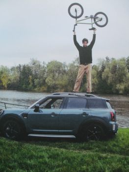 Mini Insider Issue 2021/22 Paul Smith, Countyman, Cabrio F57, Clubman,JCW