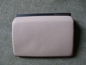 BMW 4er Reihe Leder Dakota Elfenbeinweiß LCEW Muster ca. 12x18cm Format