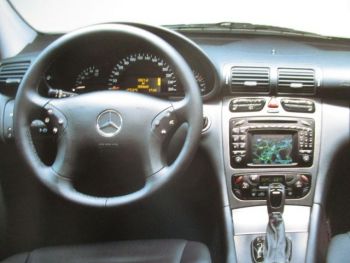 Mercedes Benz C-Klasse T-Modelle 200CDI-270CDI,C30CDI,C180K,200CGI C240,C320,C32AMG August 2002