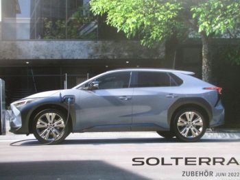 Subaru Solterra Zubehör Katalog Juni 2022