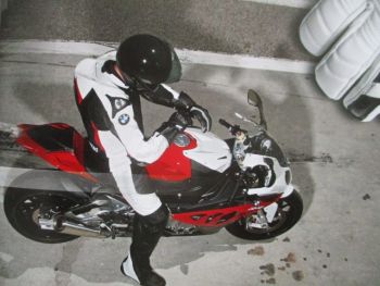 BMW The Unstoppable Book 2011