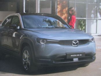 Mazda CX-30 Katalog Dezember 2020