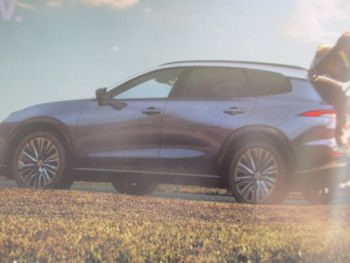 Crown Estate RS +Z +Prices 2025 Japan Brochure
