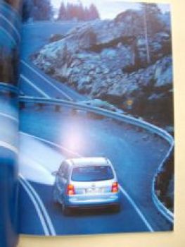 VW Touran Prospekt Oktober 2009 NEU +BlueMotion