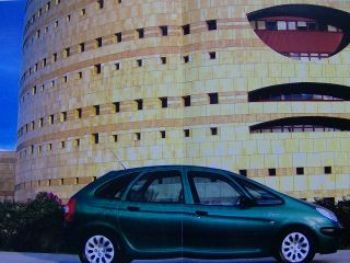 Citroen Xsara Picasso September 2001 NEU