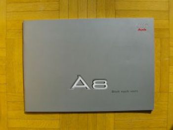 Audi A8 Blick nach Vorn Großformat Prospekt Mai 2005 NEU