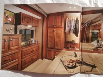 Forest River Berkshire 360 QL 390 FL 390BH 390RB Brochure