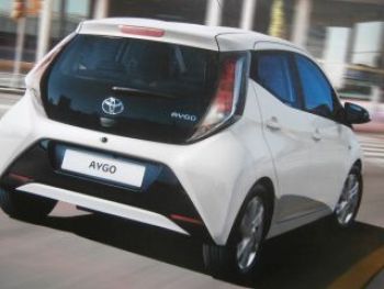 Toyota Aygo x-cite x-clusiv x-wave Prospekt Juli 2014 NEU