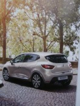 Renault Clio Initiale Paris Prospekt April 2015 NEU