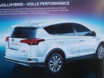 Toyota RAV4 +Hybrid Oktober 2015 NEU