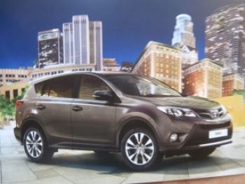 Toyota RAV4 +Edition + Edition S Oktober 2014 NEU