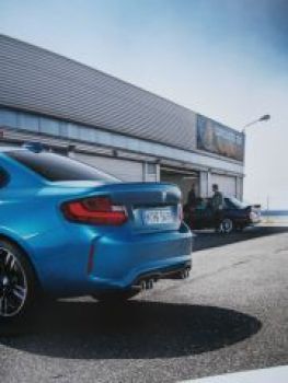 BMW M2 Coupé F87 März 2016 NEU