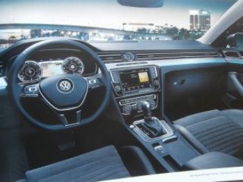 VW Passat (B8) +Variant Typ 3G +R-Line Oktober 2015 NEU