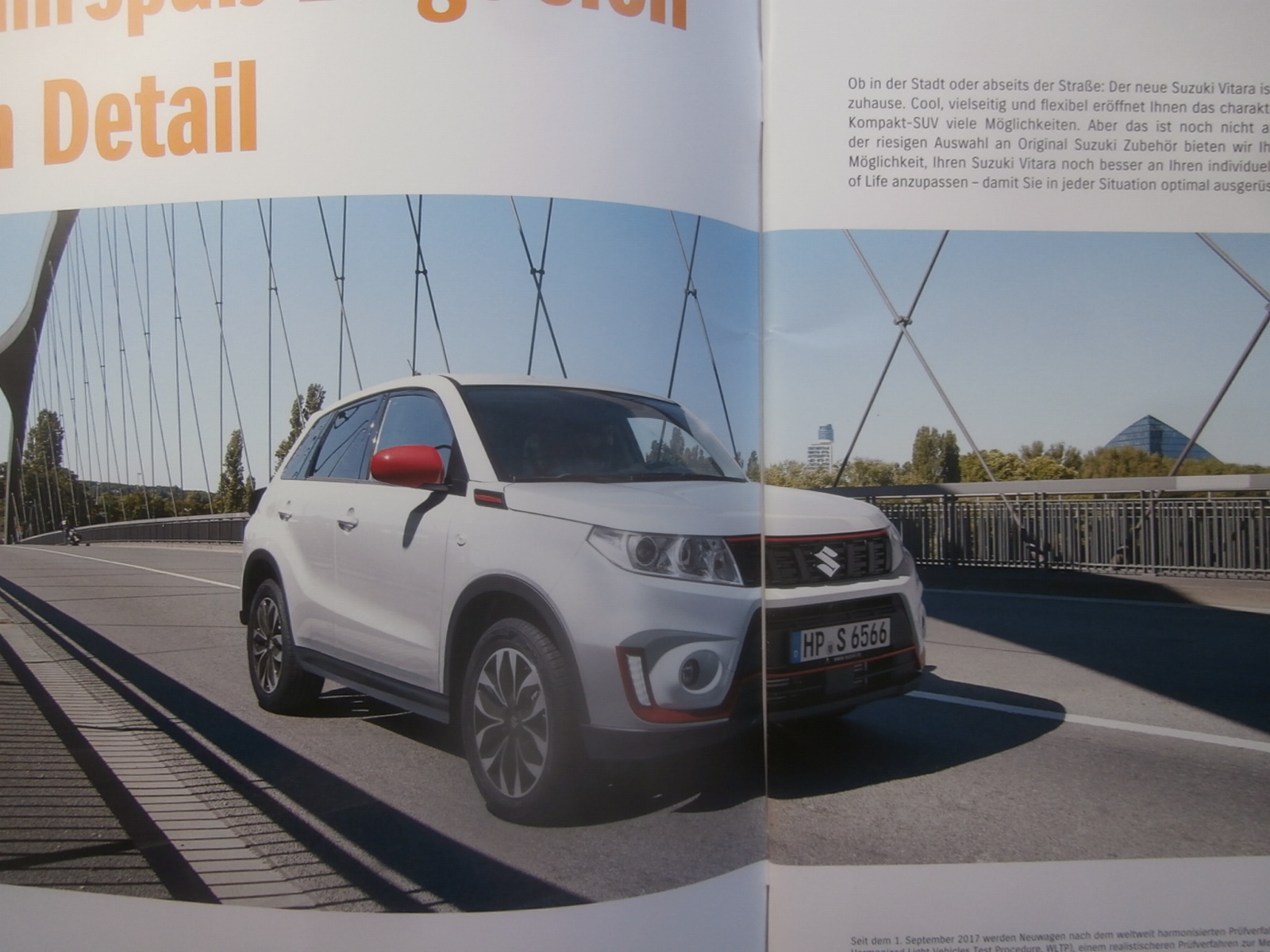Druckausgabe Suzuki Vitara Verkaufsbroschüre Zubehör im Jahre 2019