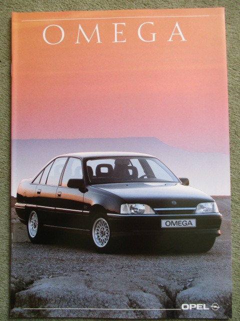 Printausgabe Opel Omega Katlaog Modelljahr 1991 Autoliteratur Hopel