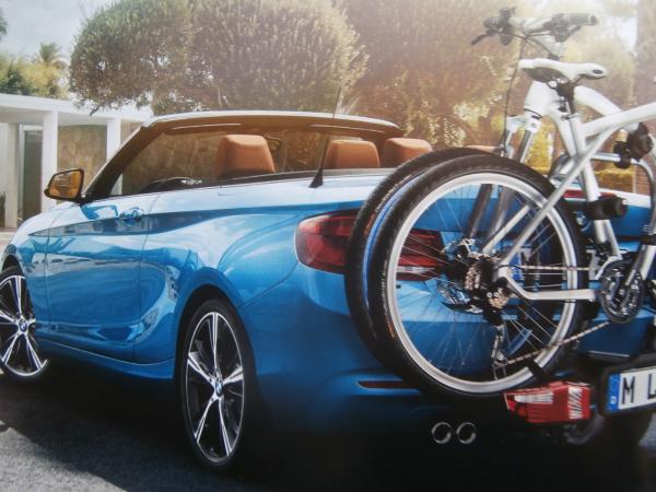 Druckausgabe BMW Original Zubehör Katalog X1 im Jahre 2017 : Autoliteratur  Höpel