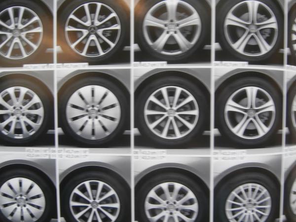Mercedes Benz E-Klasse Limousine & T-Modell BR213 Zubehör Katalog +Preise 2017