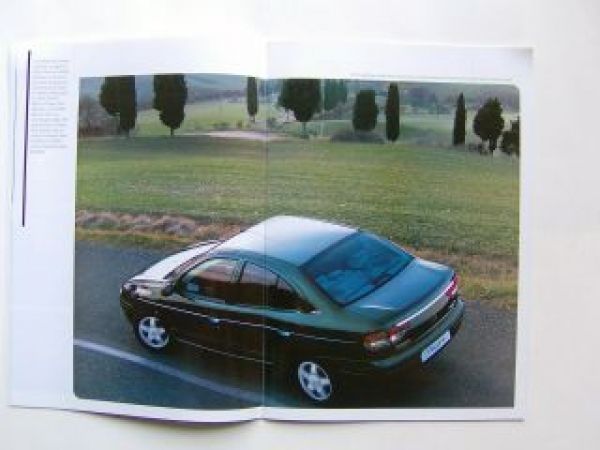 Renault Megane Limousine & Classic Prospekt Januar 2002 NEU