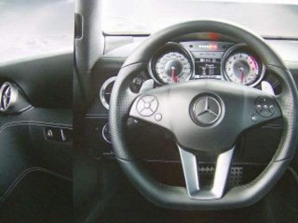 Mercedes Benz SLS AMG BR197 Dezember 2009 NEU