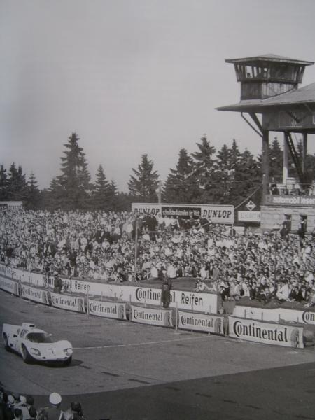 Automobilsport Nr.5 3/2015 Him Hall & Chaparral, Mc Laren F1 in Lemans,Porsche 964 RSR 3.8