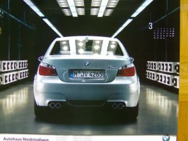 BMW The Art of Engineering 2005 M5