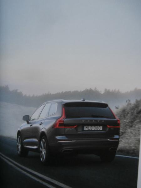 Volvo XC60 T8 Twin Engine AWD T6 AWD D5 AWD D4 AWD +R-Design Prospekt 2017