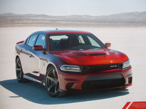 Dodge Charger SXT AWD SRT Hellcat +Challenger GT AWD +R/T Scat Pack +SRT Hellcat Katalog Deutsch 2019