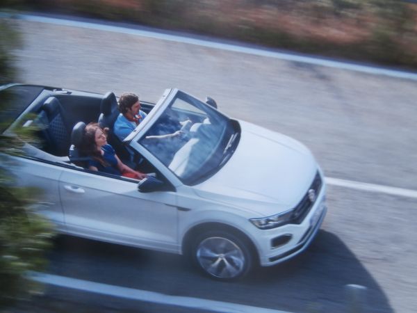 VW T-Roc (Typ A1) Cabriolet Prospekt März 2020 +R-Line +Design-Paket Black Style