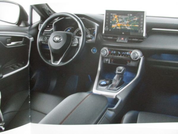 Toyota RAV4 Plug-in Hybrid Prospekt +Preisliste Oktober 2020