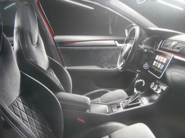 Skoda Superb Sportline (3V) Prospekt November 2019 NEU