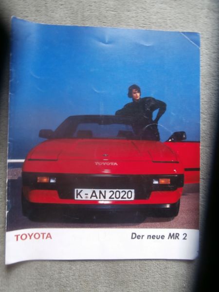 Toyota MR2 (W1) 91kw/124PS Katalog +Technische Daten Mai 1985