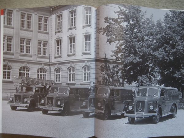 NGV 1000 Feuerwehrautos als aller Welt Chubb Protector +DAF FF2505 DH S445,Poederlbuswagen PB DAF FA 2100 DH-445