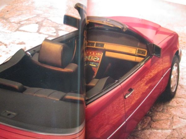 Mercedes Benz E320 E320 Katalog Coupés Cabriolets August 1993